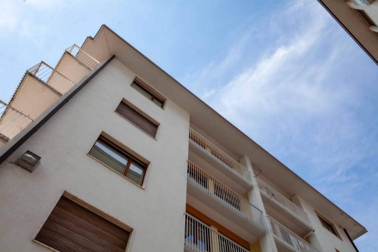 Ferienwohnung Attico Panoramico In Centro - Civetta Belluno Exterior foto