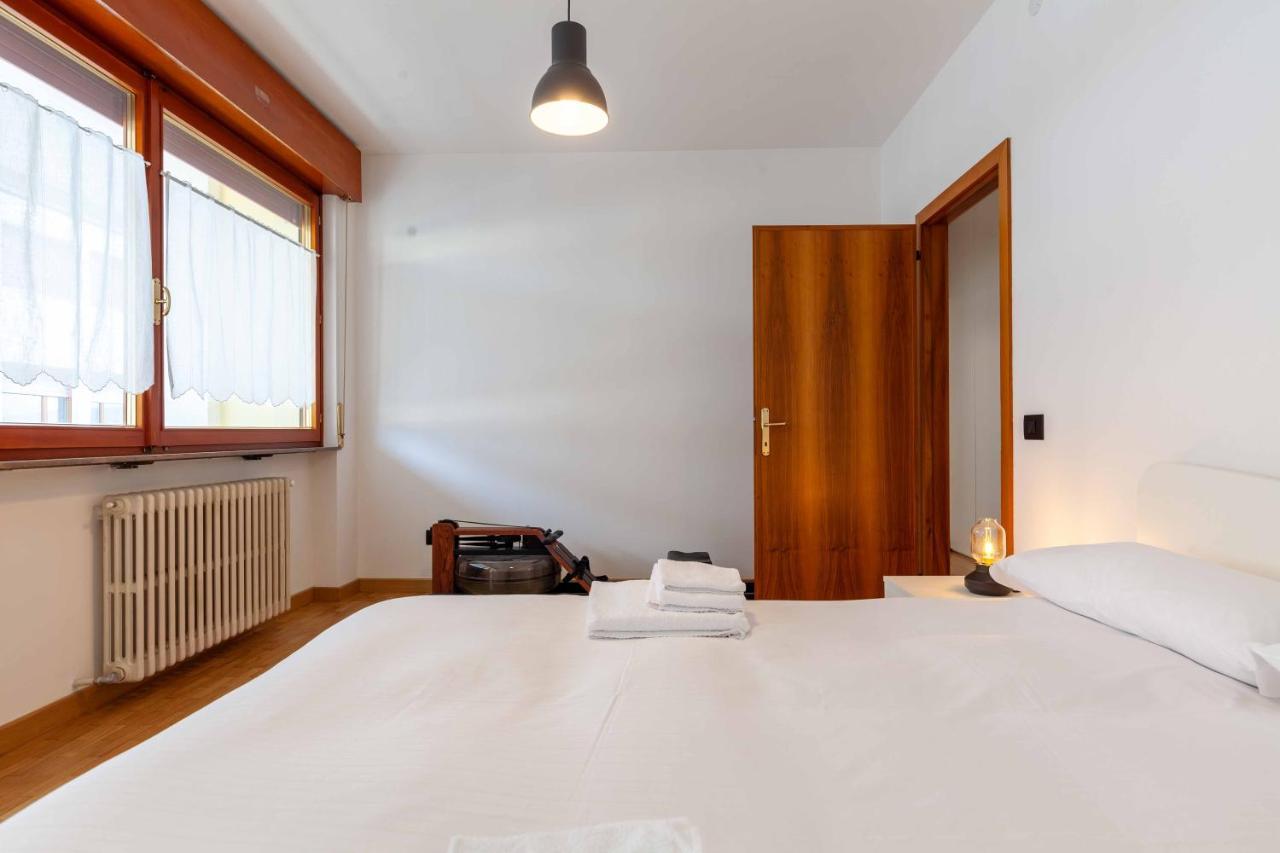 Ferienwohnung Attico Panoramico In Centro - Civetta Belluno Exterior foto